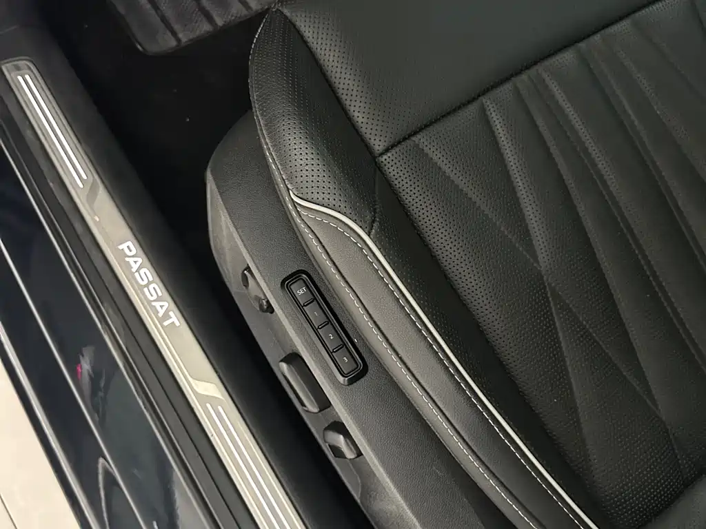 Volkswagen Passat — миниатюра 11