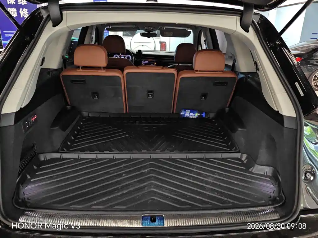 Audi Q7 — миниатюра 15