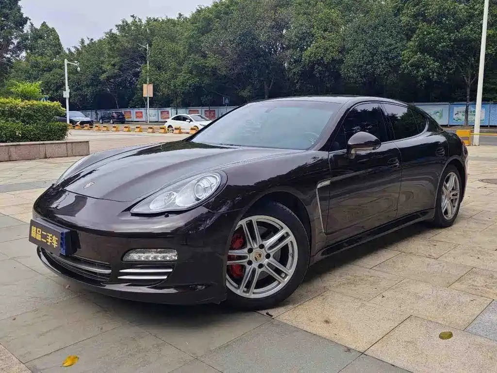Porsche Panamera 2014 Panamera 4 3.0T