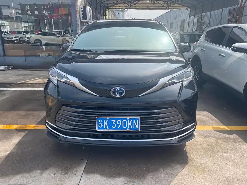 Toyota Sienna