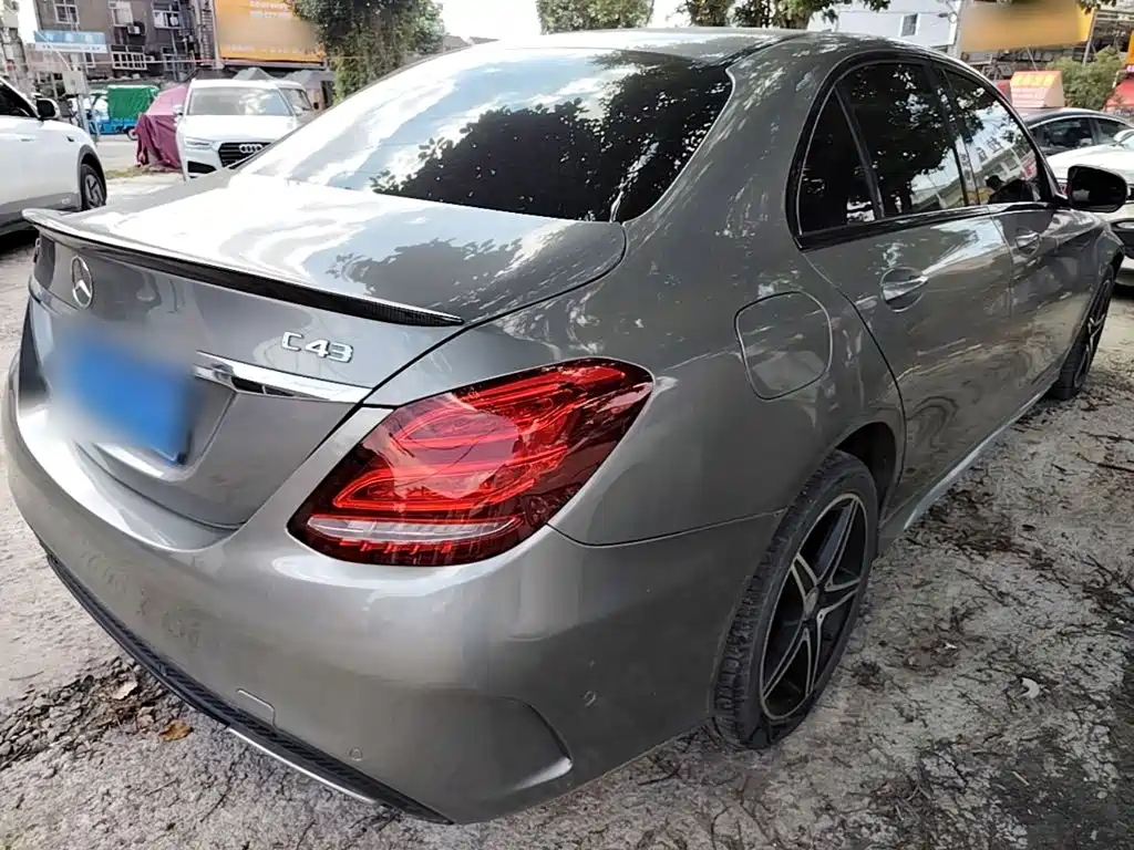 Mercedes-Benz C-Class — миниатюра 7