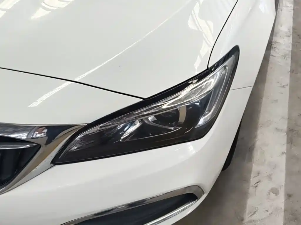 Buick Verano — миниатюра 24