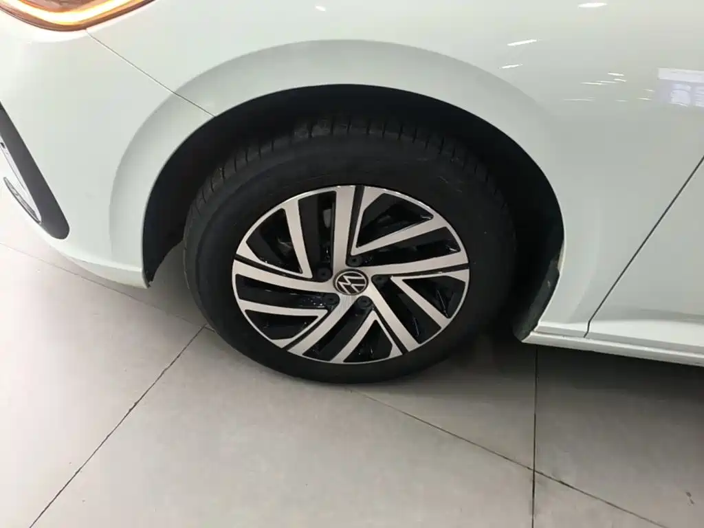 Volkswagen Lavida — миниатюра 23