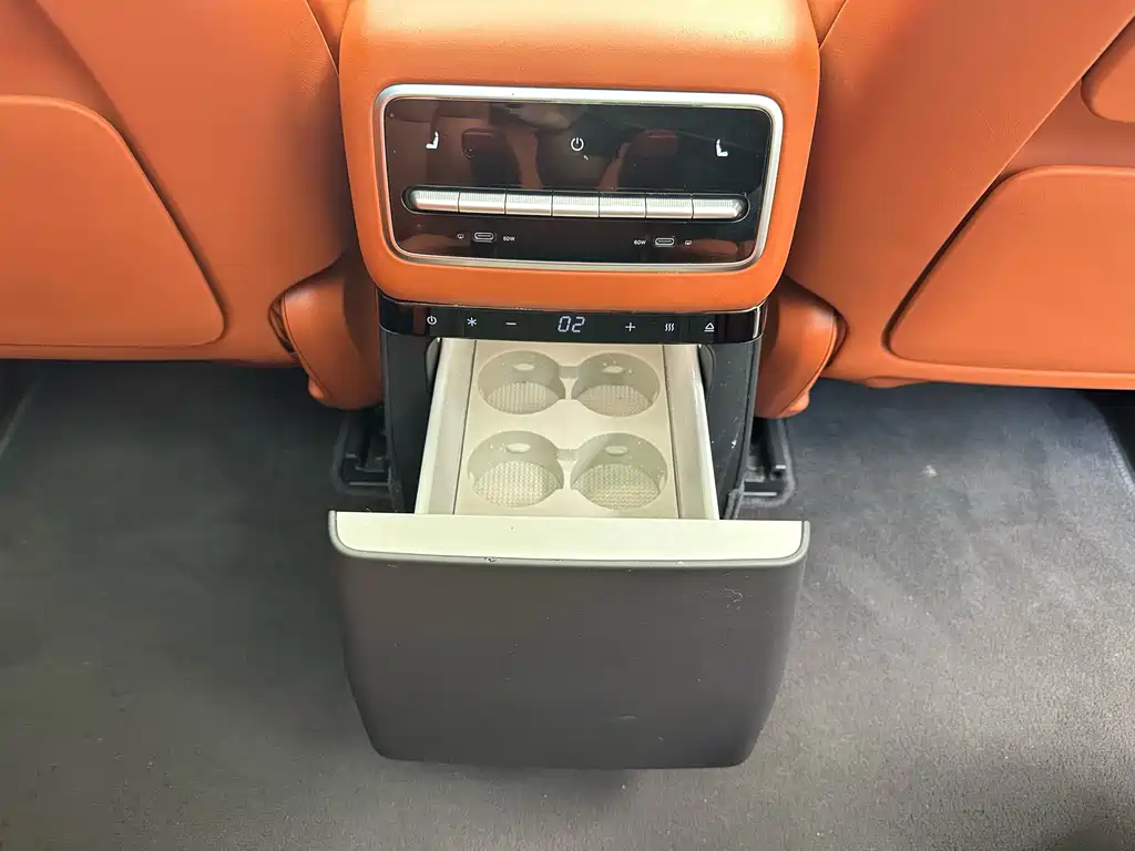 Li Auto Li L9 — миниатюра 16