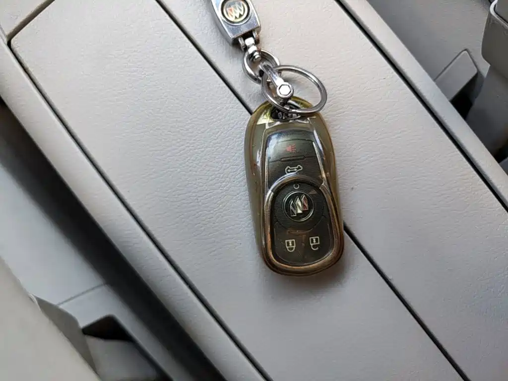 Buick GL8 — миниатюра 9