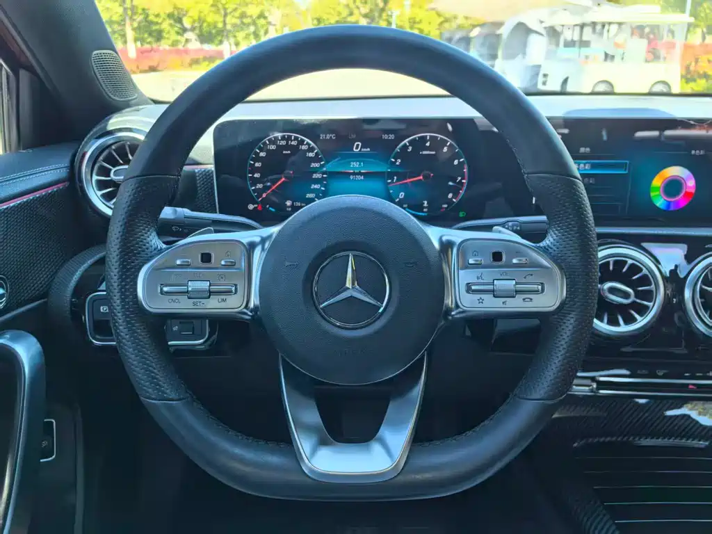 Mercedes-Benz A-Class — миниатюра 18