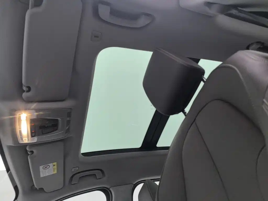 BMW X1 — миниатюра 14