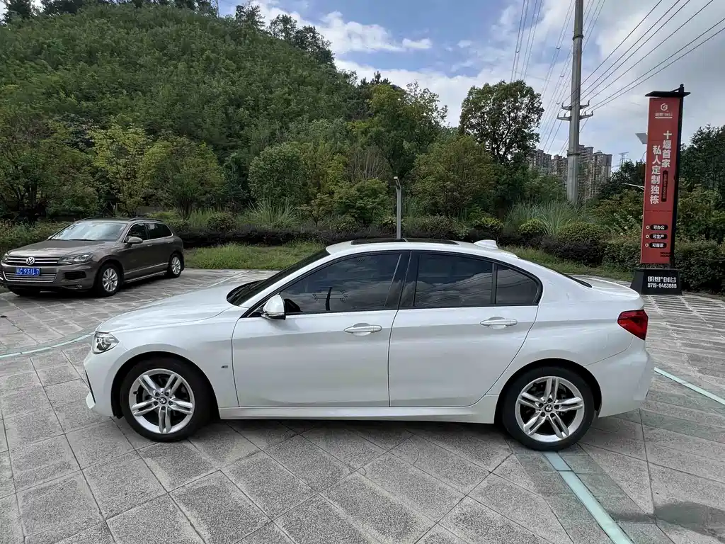 BMW 1 Series — миниатюра 10