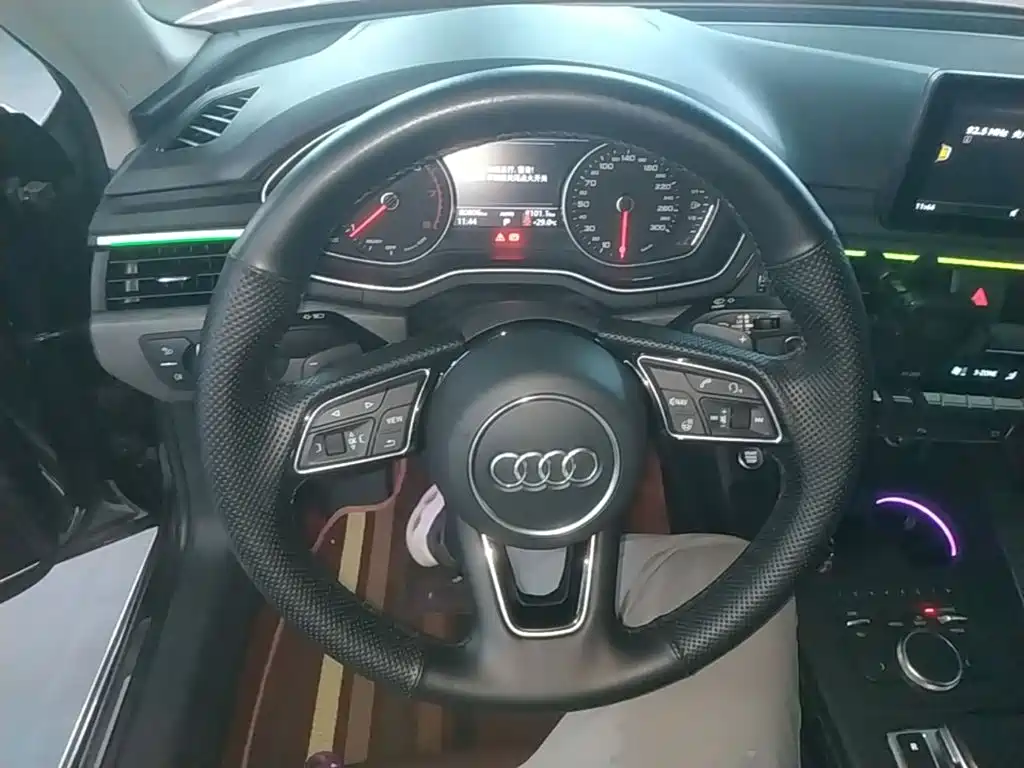 Audi A4L — миниатюра 11