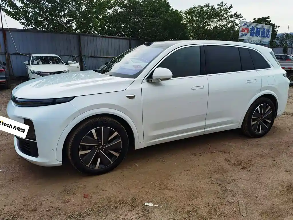 Li Auto L7