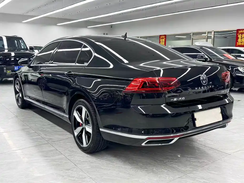 Volkswagen Magotan — миниатюра 4