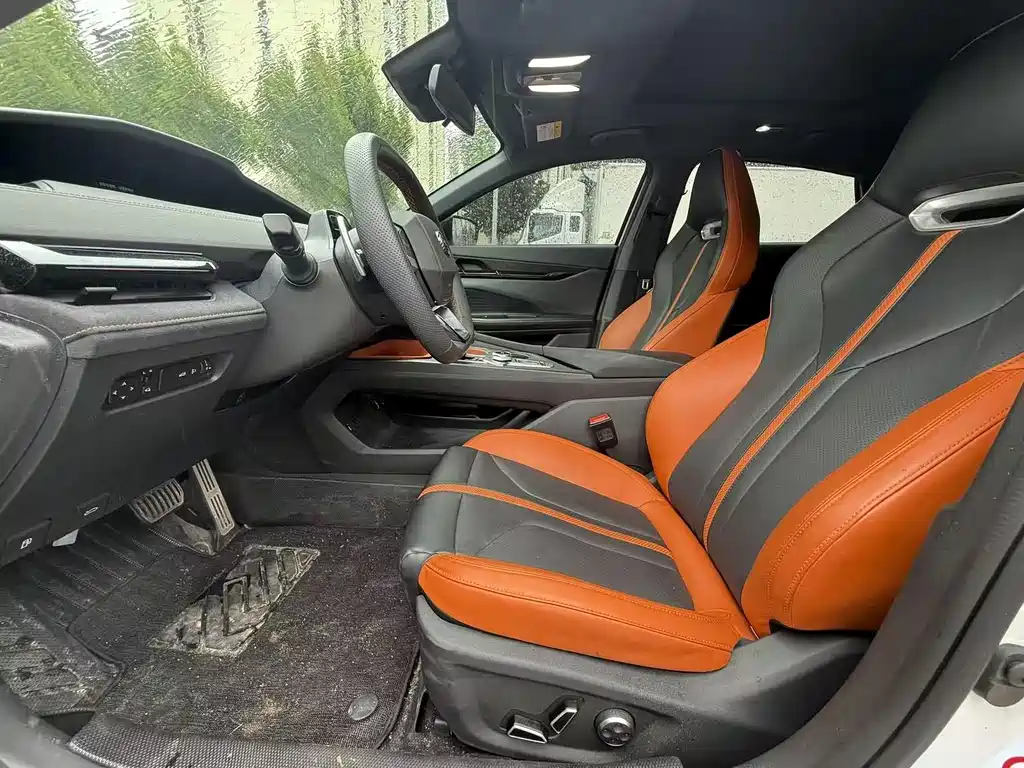 Changan UNI-V — миниатюра 6