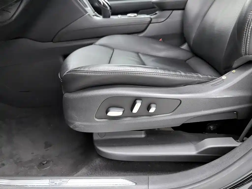Cadillac XT5 — миниатюра 20