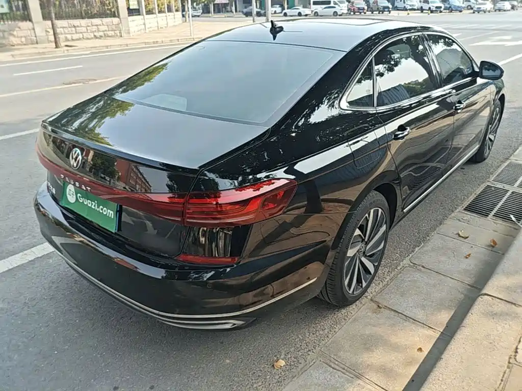 Volkswagen Passat — миниатюра 7