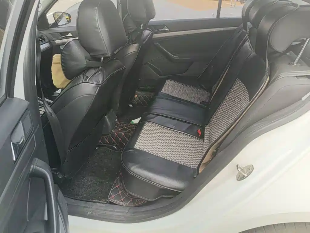 Volkswagen Lavida — миниатюра 17