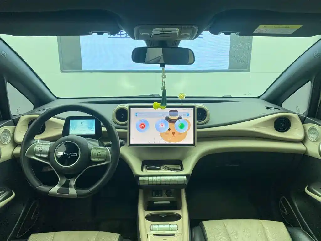 BYD Dolphin — миниатюра 8