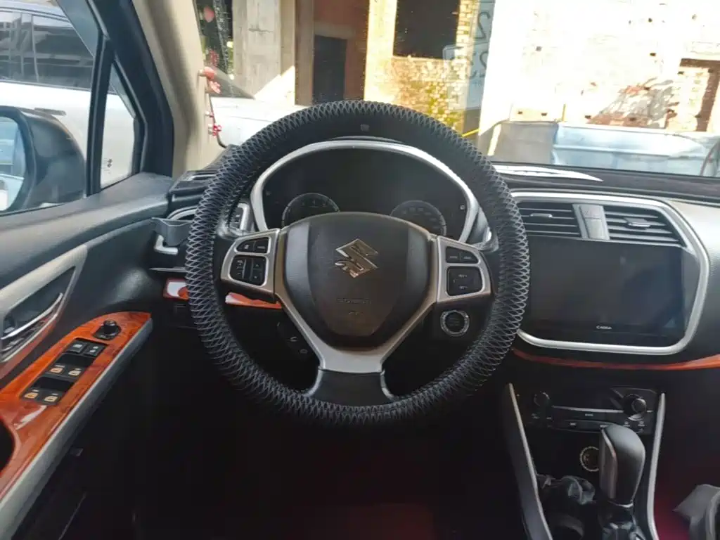 Suzuki S-Cross — миниатюра 11