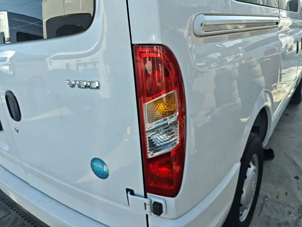 Maxus V80 — миниатюра 8