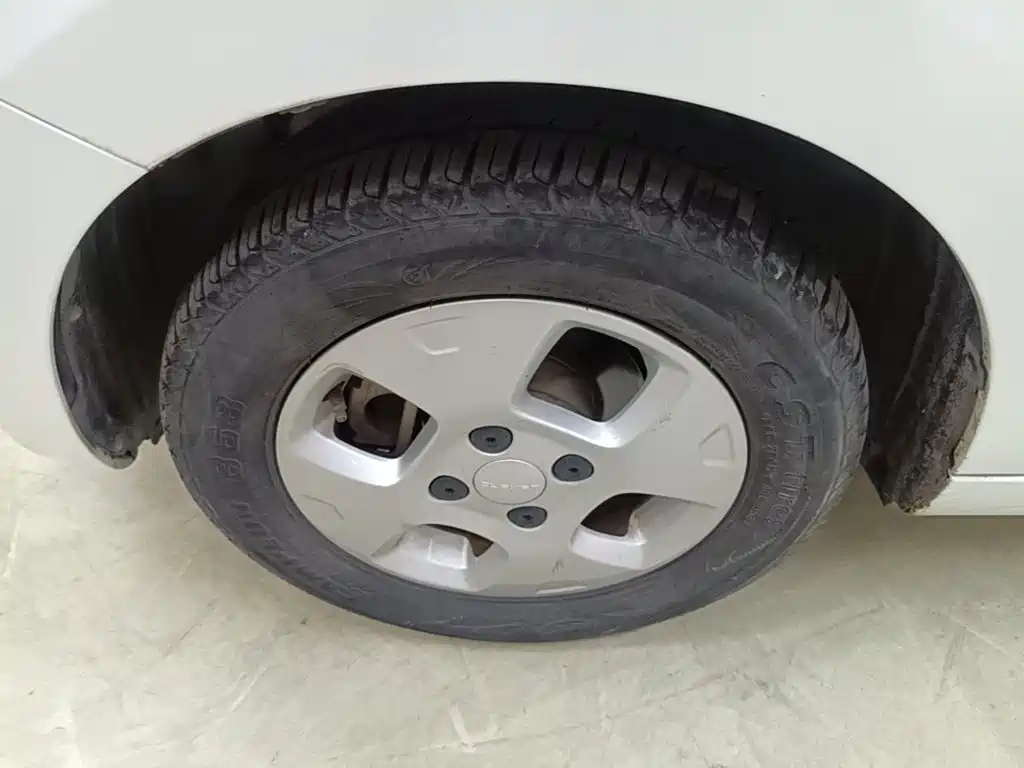 Roewe Clever — миниатюра 23