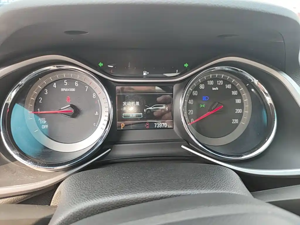 Chevrolet Volando — миниатюра 12