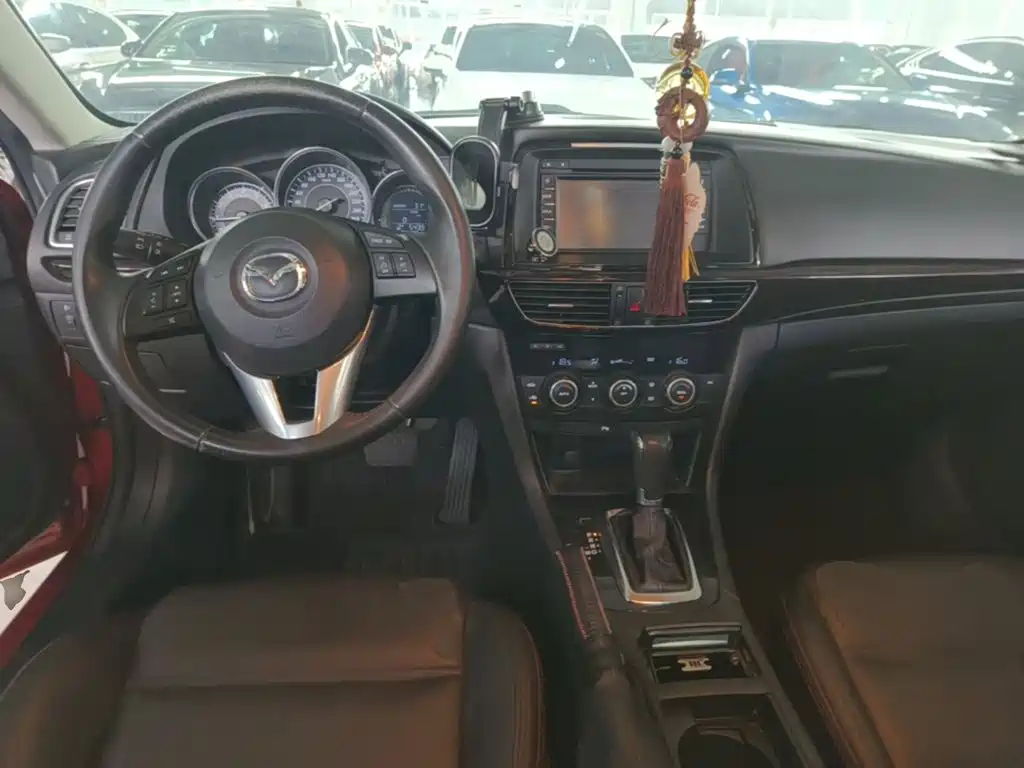 Mazda Atenza — миниатюра 10