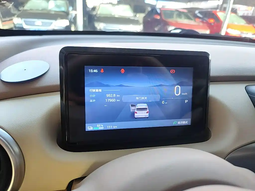 Wuling MINIEV — миниатюра 12