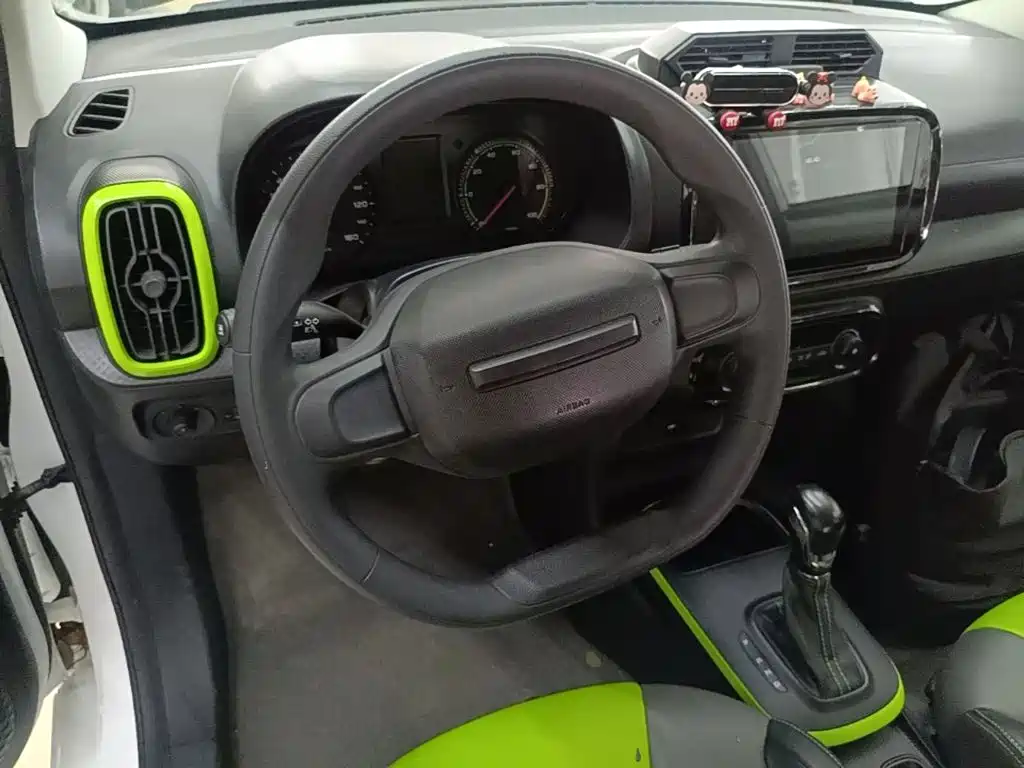 Roewe Clever — миниатюра 11