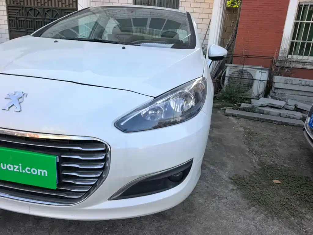 Peugeot 308 — миниатюра 24