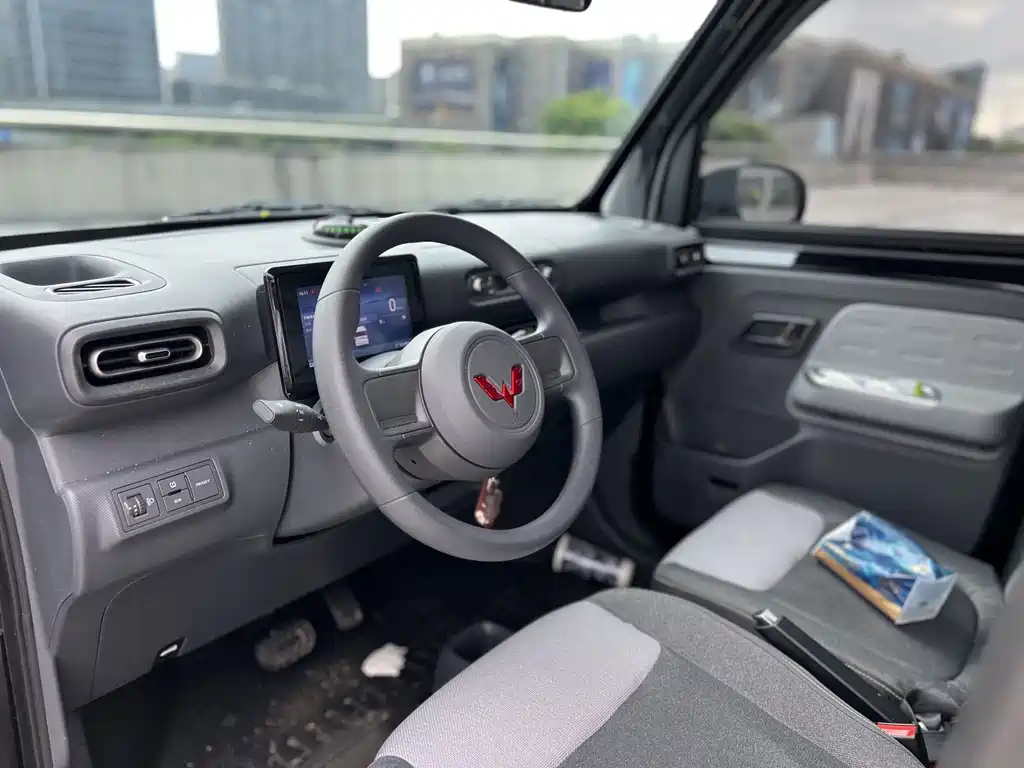Wuling Zhiguang EV — миниатюра 8