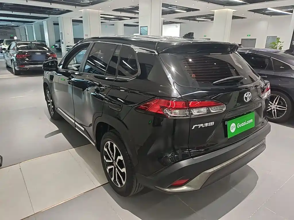 Toyota Frontlander — миниатюра 5