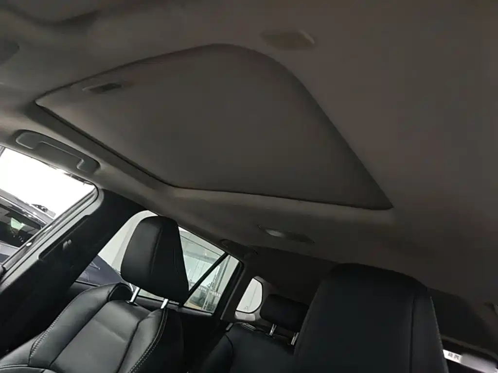 Toyota Frontlander — миниатюра 18