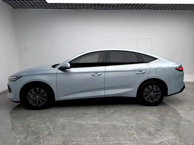 BYD Qin L — миниатюра 12