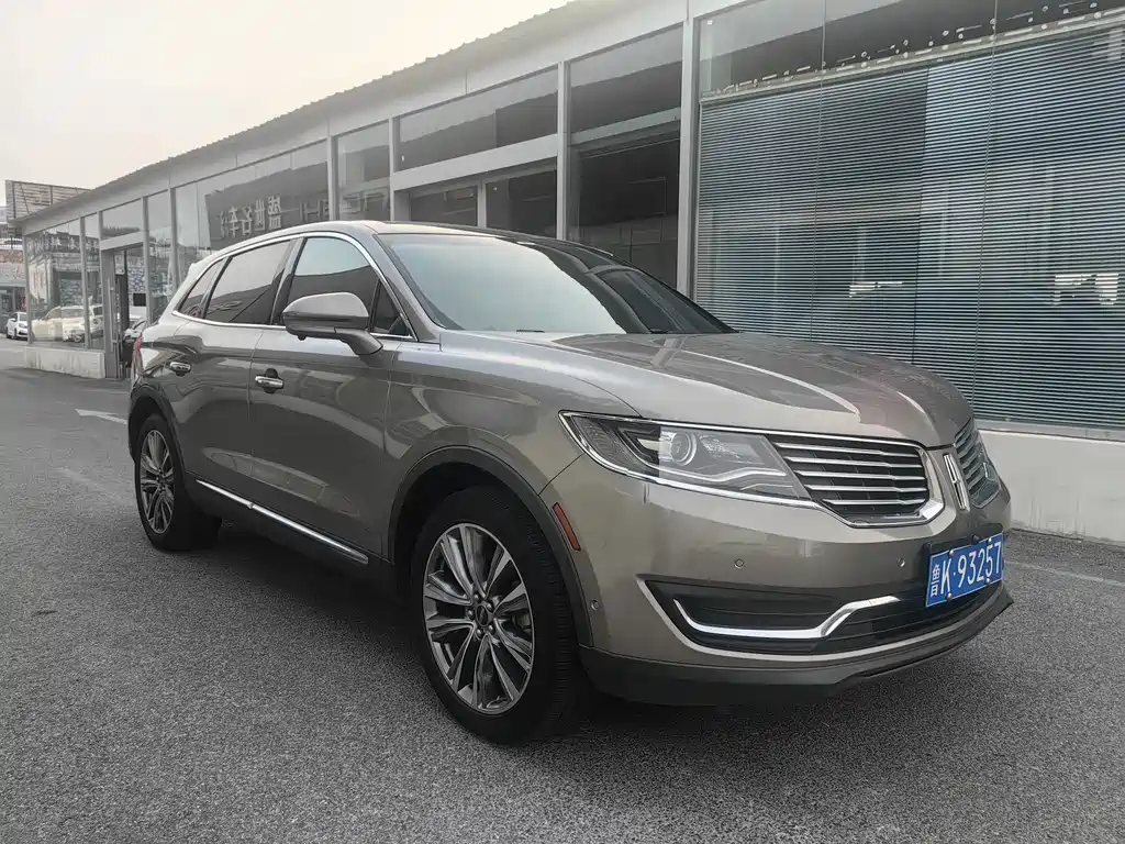 Lincoln MKX — миниатюра 3