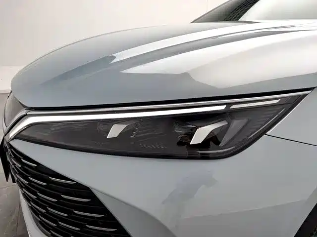 BYD Qin L — миниатюра 21