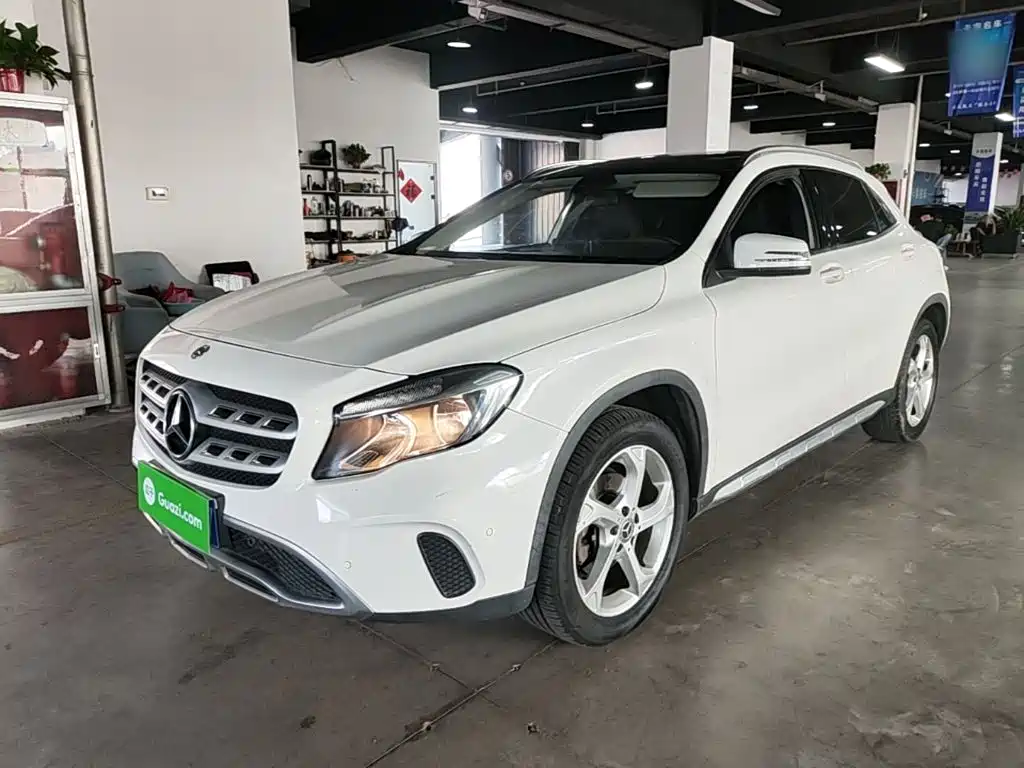 Mercedes-Benz GLA — миниатюра 2