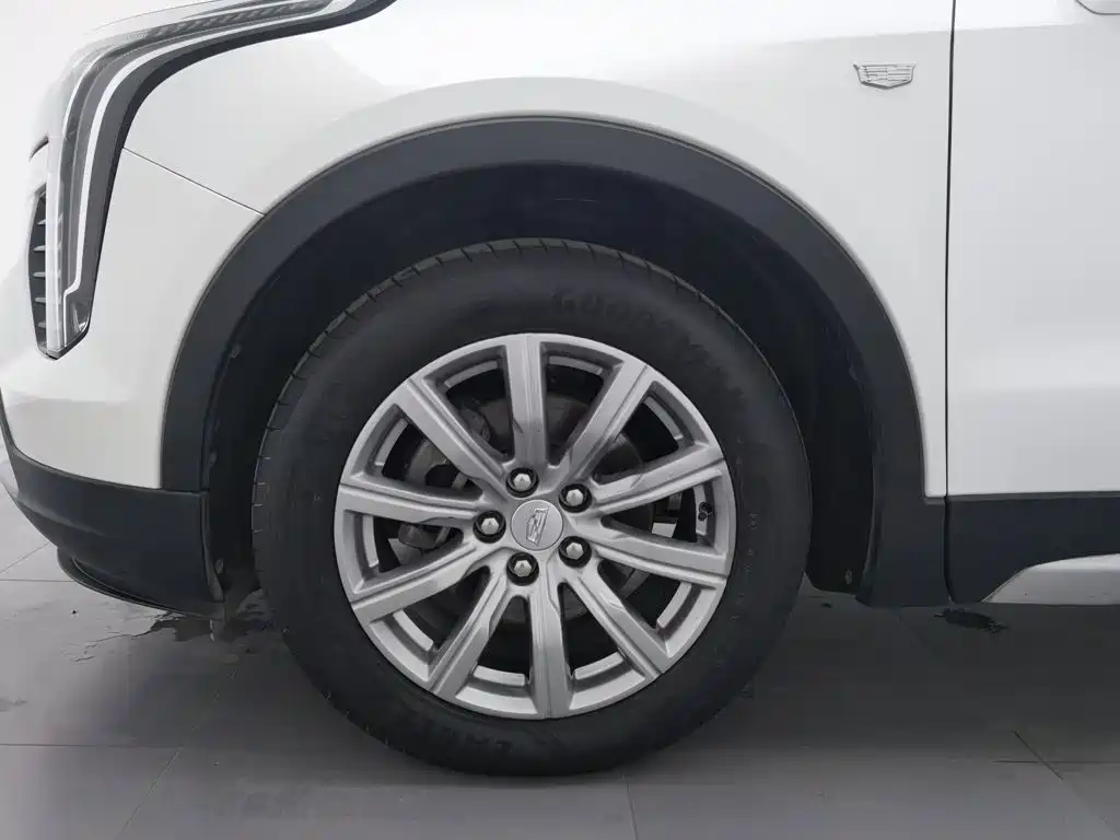 Cadillac XT4 — миниатюра 17