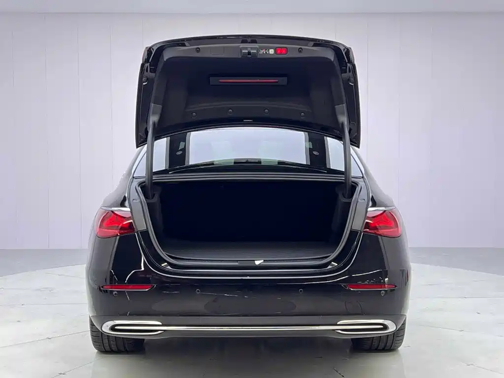 Mercedes-Benz E-Class New Energy — миниатюра 9