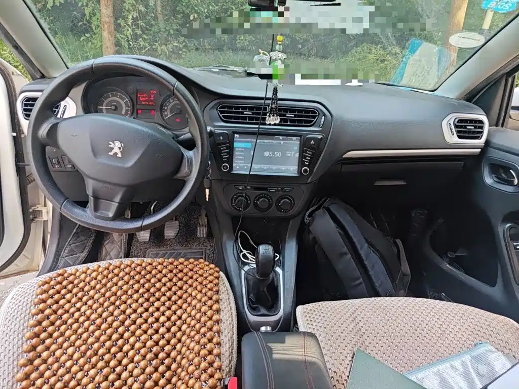 Peugeot 301 — миниатюра 10