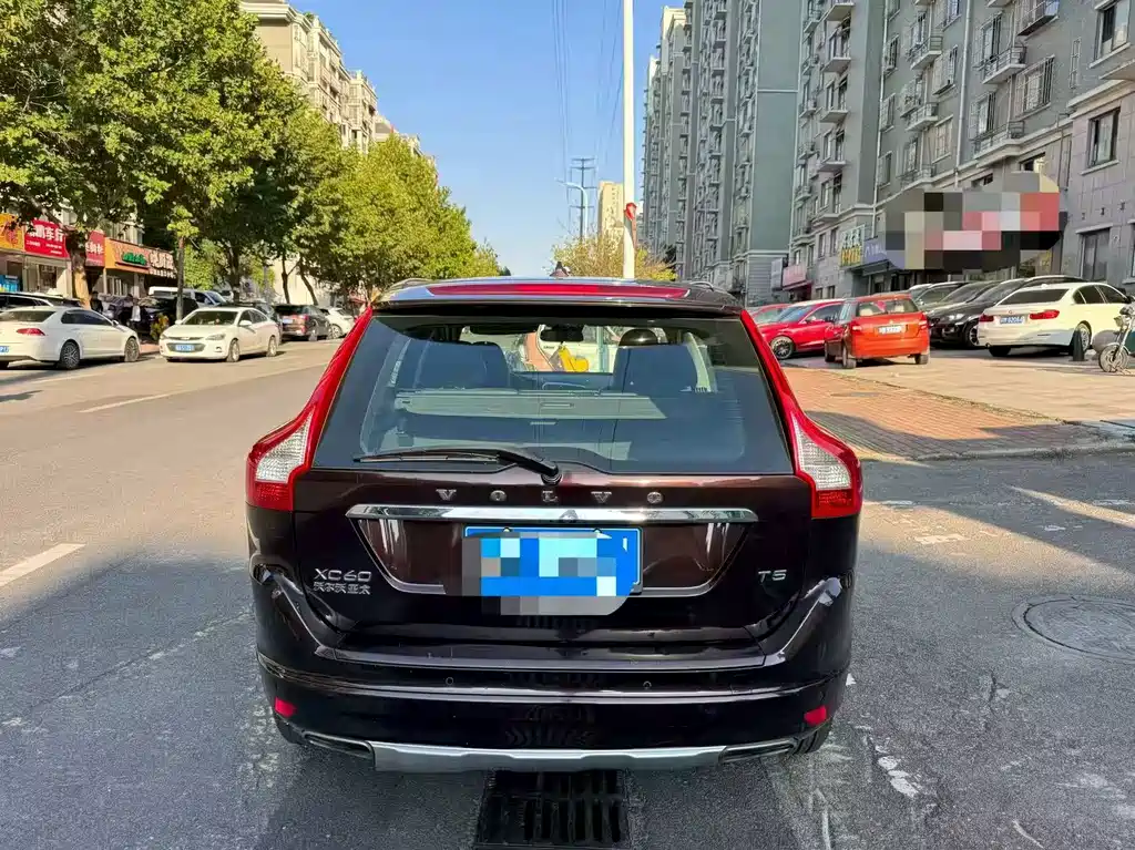 Volvo XC60 — миниатюра 4