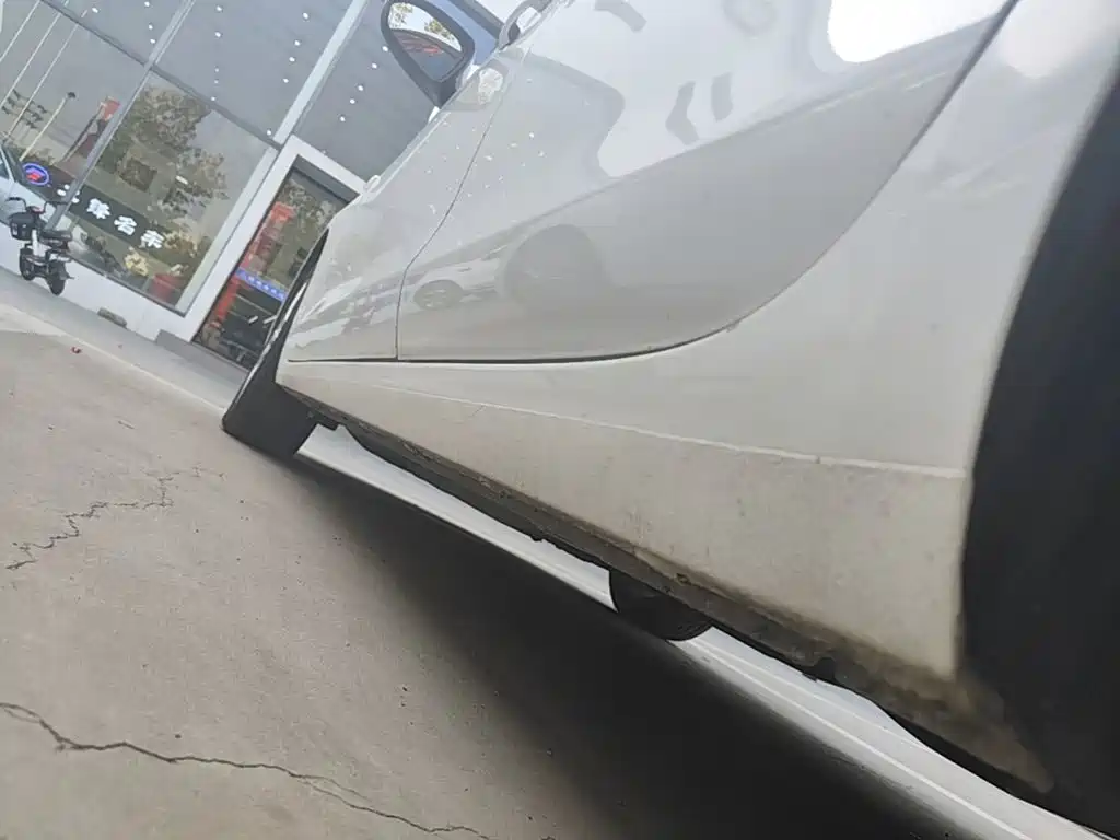 Buick Excelle — миниатюра 22