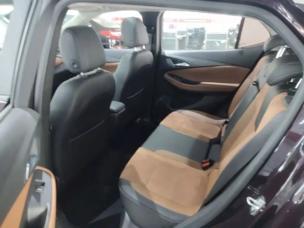 Buick Encore GX — миниатюра 17