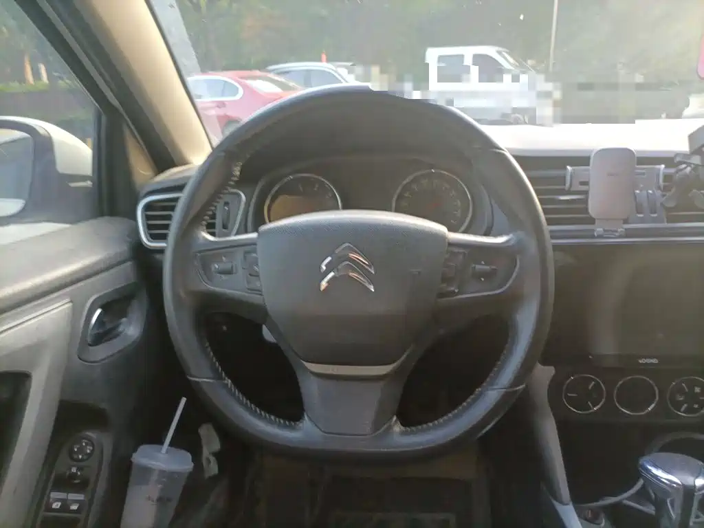 Citroen C3-XR — миниатюра 6