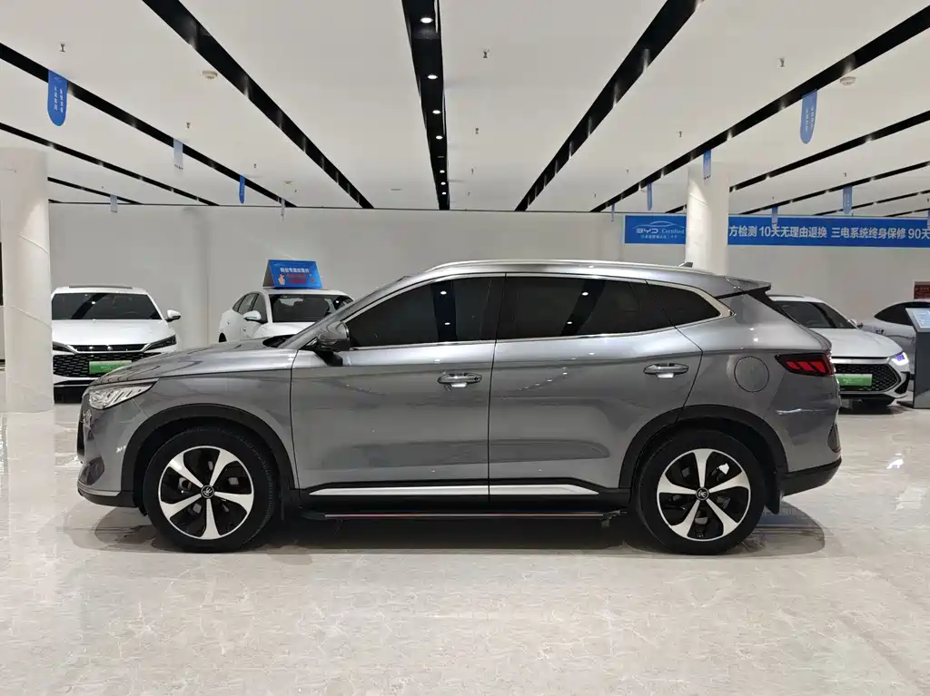 BYD PLUS New Energy — миниатюра 3