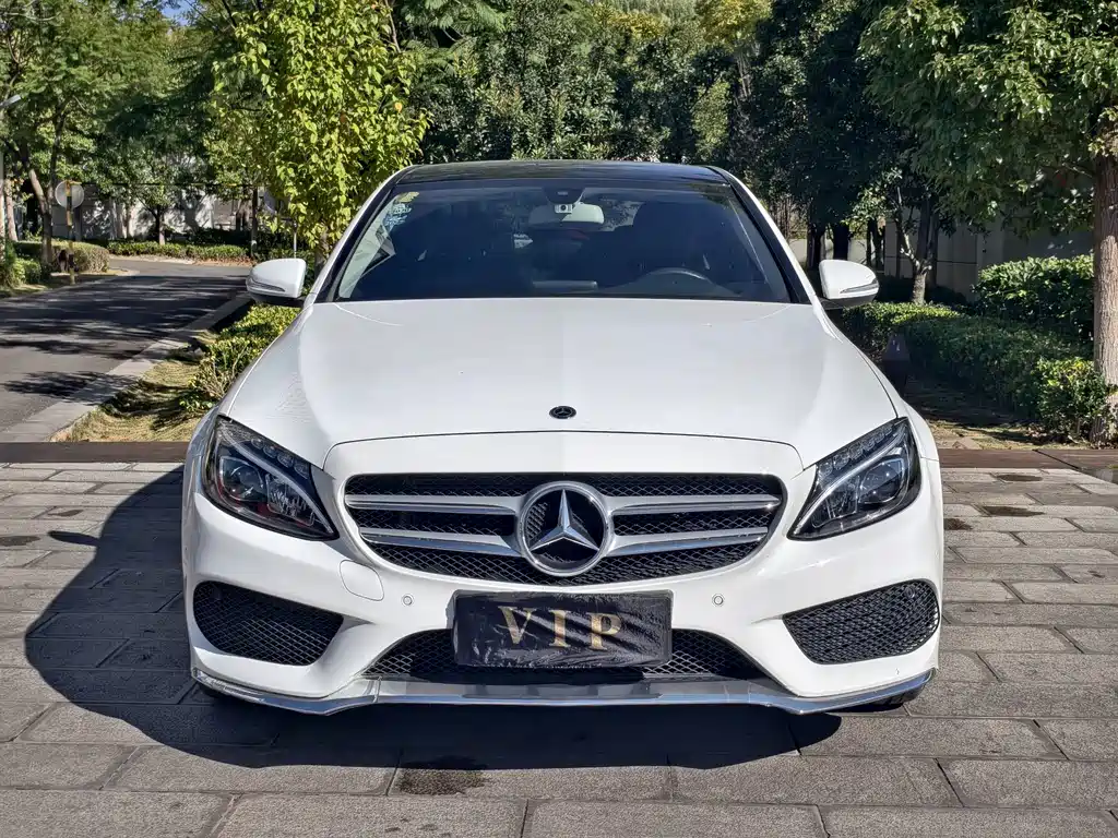Mercedes-Benz C-Class — миниатюра 2