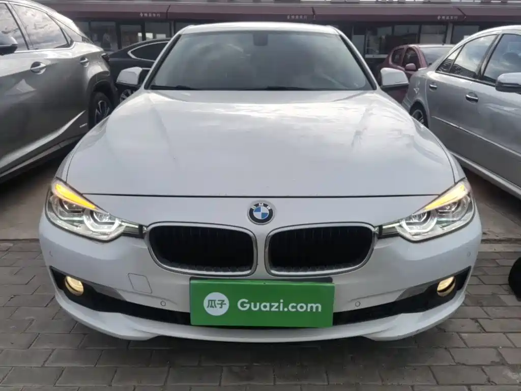 BMW 3 Series — миниатюра 3