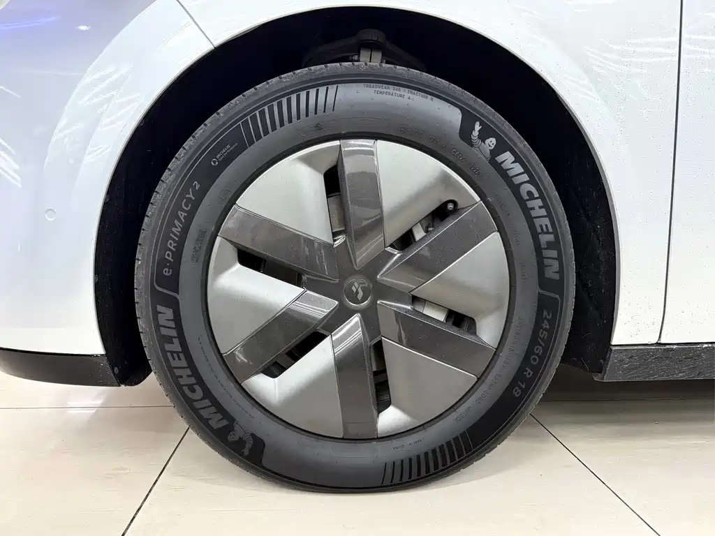 Li Auto Li MEGA — миниатюра 24