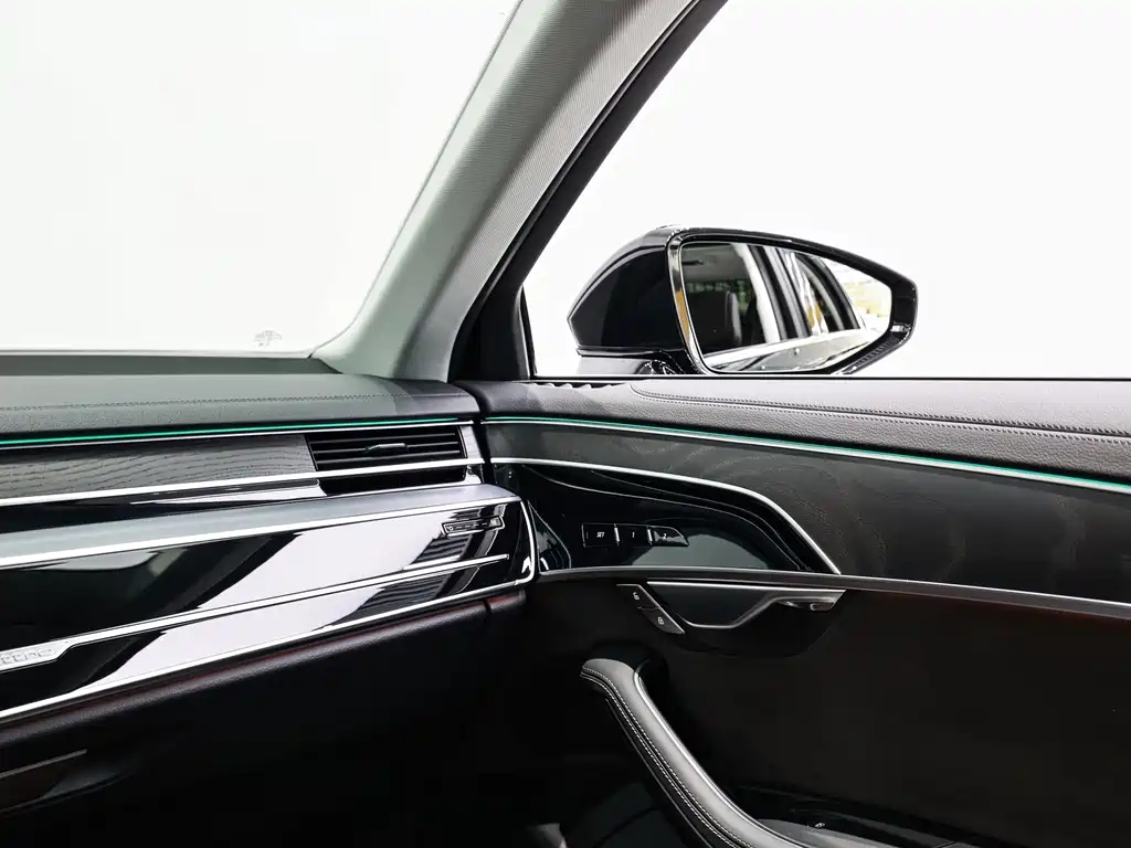 Audi A8 — миниатюра 20