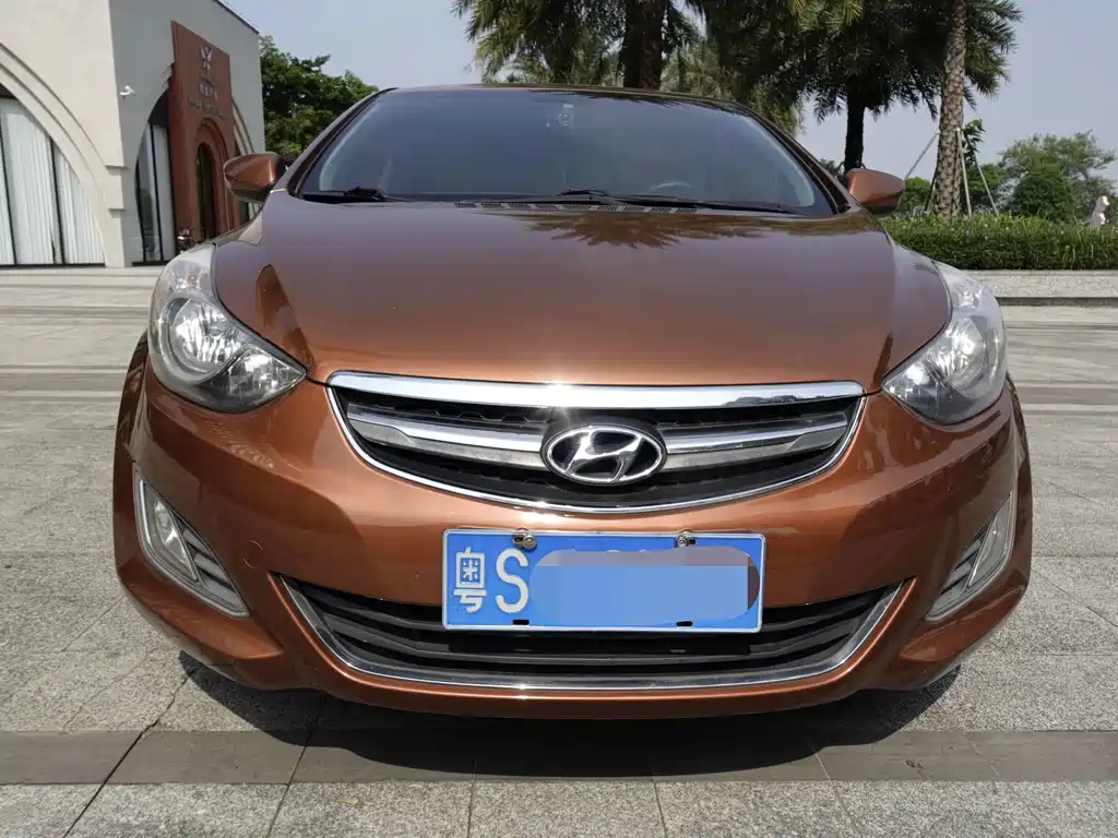 Hyundai Elantra Langdong — миниатюра 2