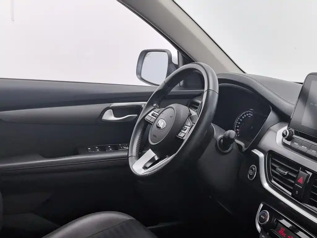 Kia Sportage — миниатюра 22