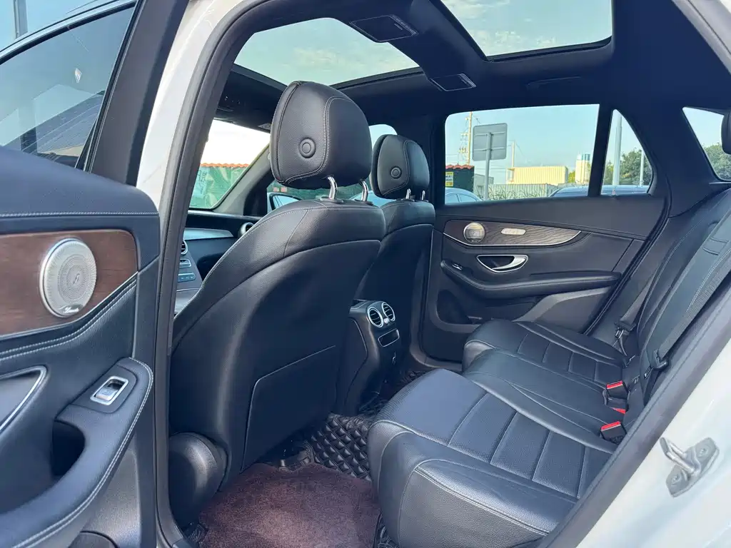 Mercedes-Benz GLC — миниатюра 6